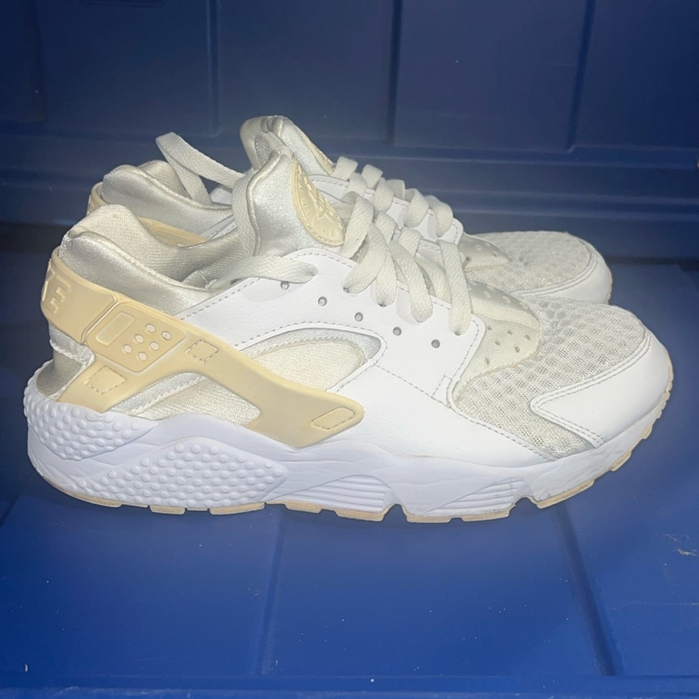 Nike Huaraches